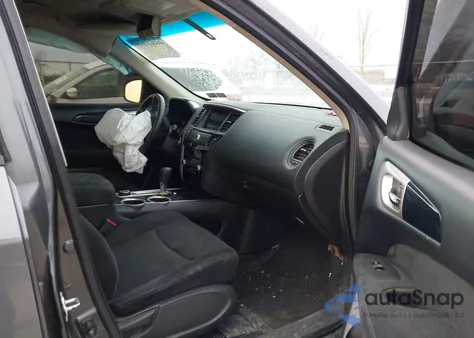 2015 Nissan Pathfinder S z USA, uszkodzony, nr VIN 5N1AR2MM1FC618773